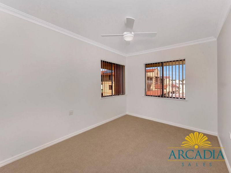 ARCADIA WATERS BICTION - This One Has The WOW Factor...