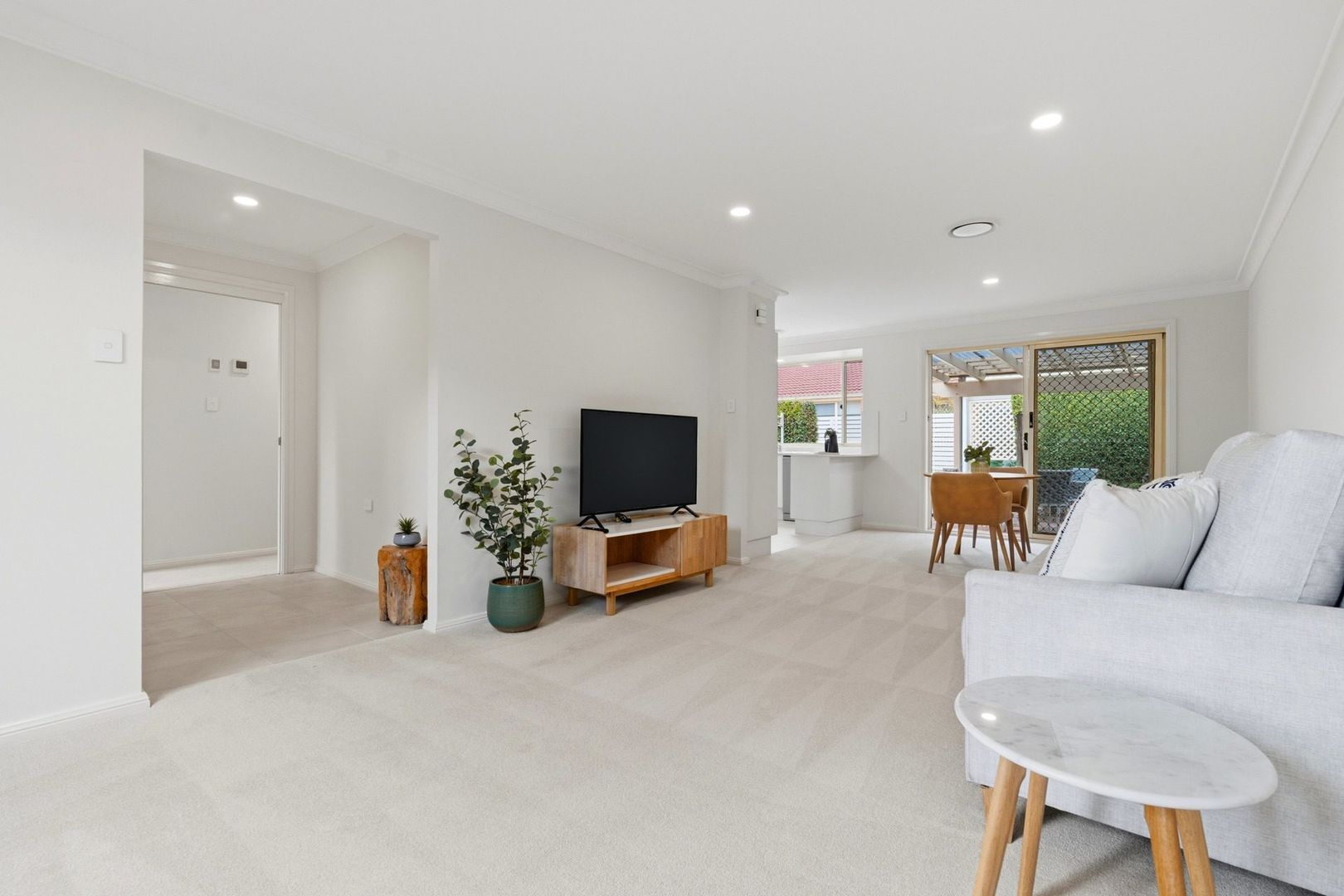 Retire in style in an established and welcoming village!