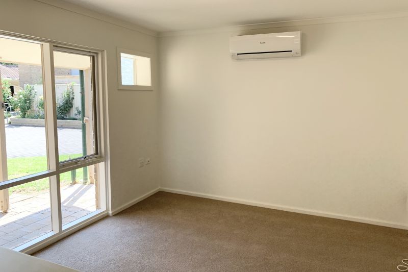 Newly renovated 1 bedroom home located in the Ridgehaven Rise Retirement Village - *Please meet at Admin Office for Open Inspections*