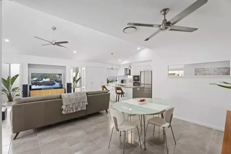 Site 100 - Established Atoll