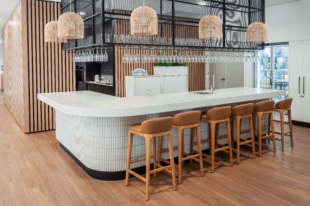 98/ 11 Araucaria Way, Pine Lake Village