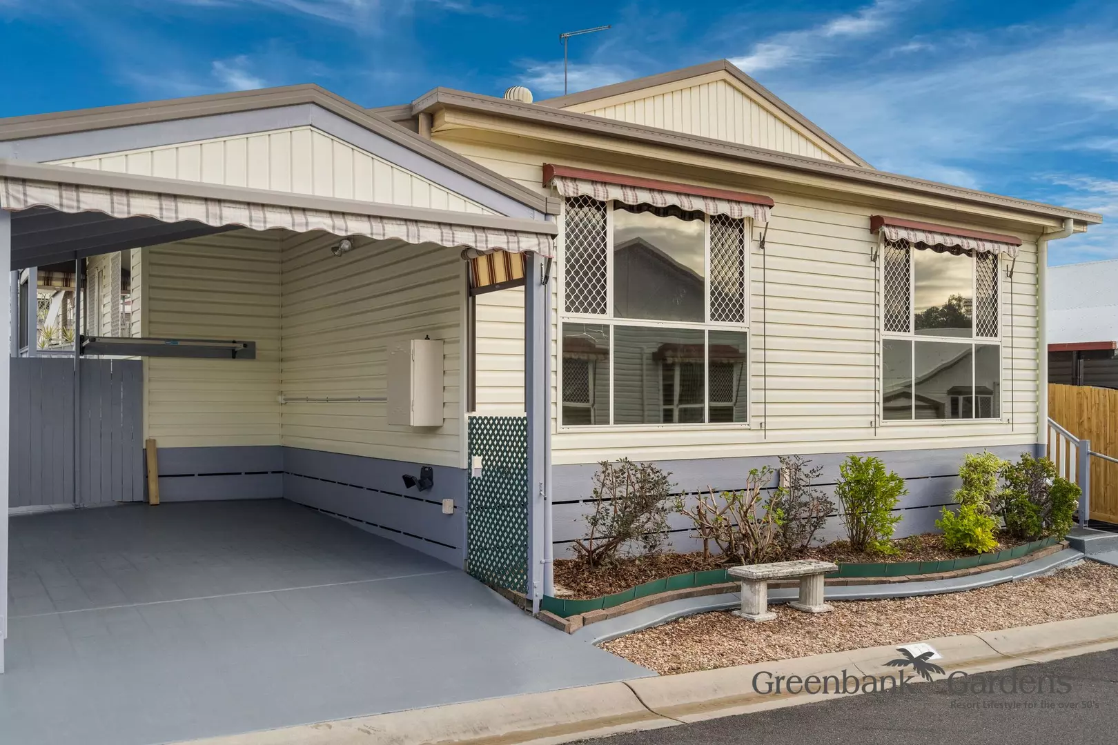 Elegant 3-Bedroom Residence in Over 50s Lifestyle Resort - GREENBANK GARDENS