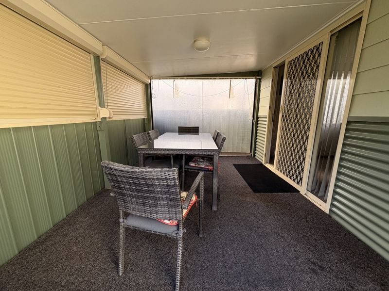 Great Position in Charming Community!