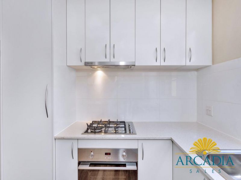 ARCADIA WATERS MANDURAH - Stone Bench Tops Throughout, Carol 02 Design