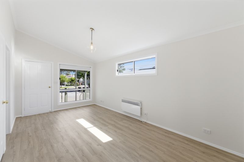 Beautifully Refurbished Two-Bedroom Home