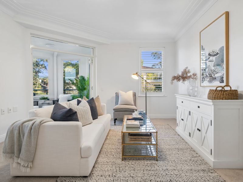 Contemporary three-bedroom apartment in a prime village setting