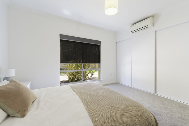 Parkside Apartment with Spacious Layout and Private Patio