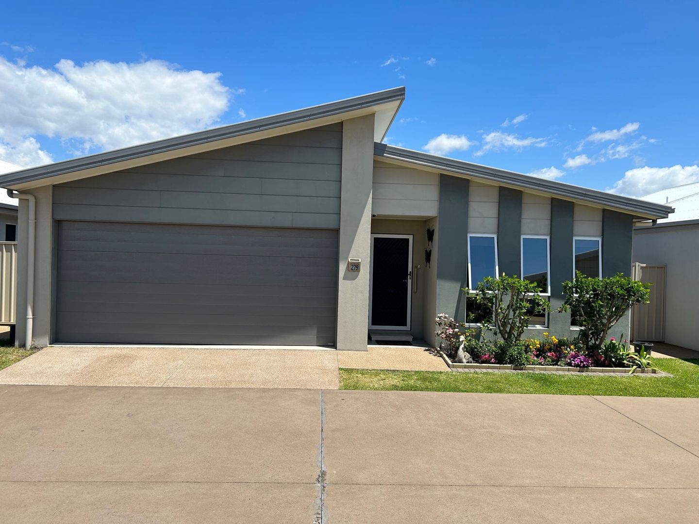 PERFECTLY POSITIONED Home #279