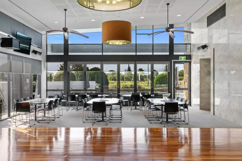 Immaculate Luxury Living