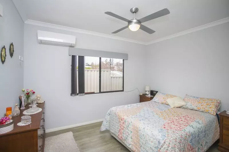 2 bedroom 2 Bathroom Plus Study