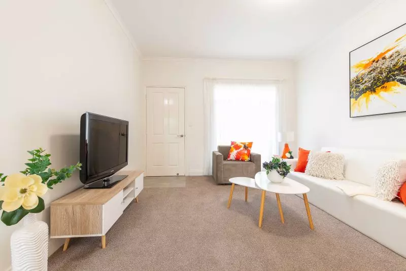 Spacious unit opening onto lovely communal courtyard