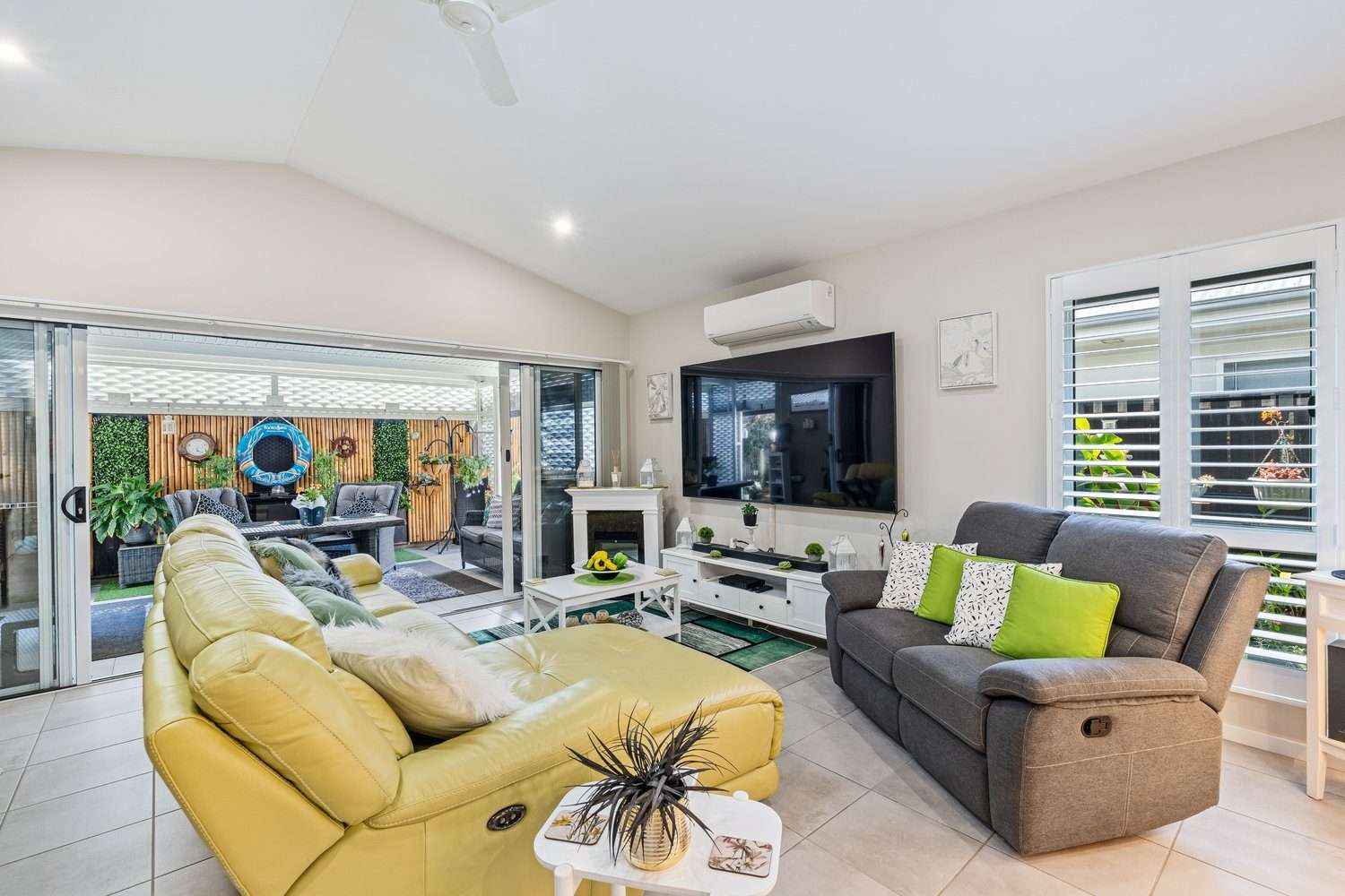 Stunning Alfresco, Stylish Living
