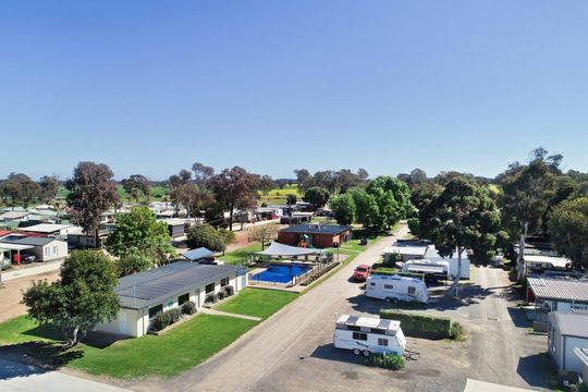 This cleverly designed two-bedroom home is packed with features!