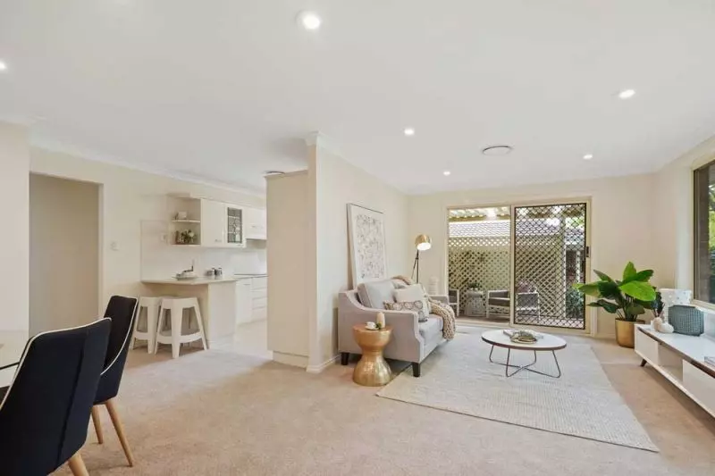 Immaculate villa perfectly positioned beside 12 acres of parklands