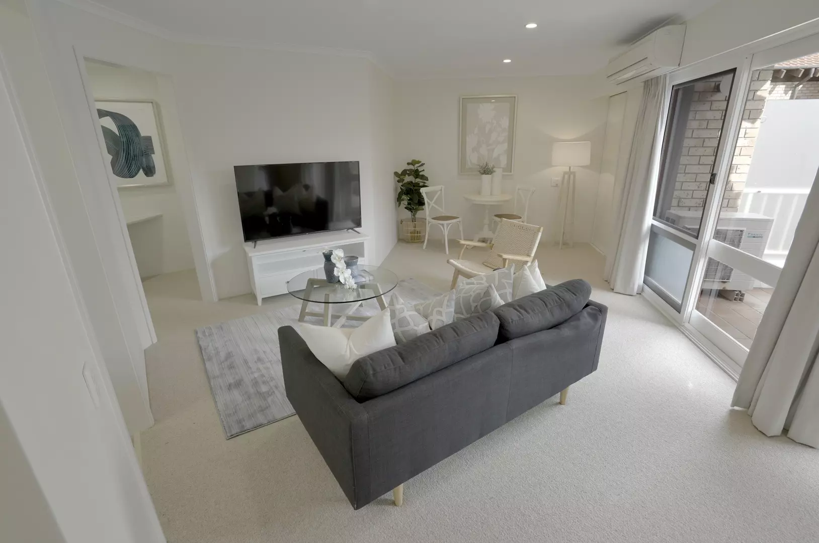 Ground Floor One Bedroom Apartment with Garden Terrace