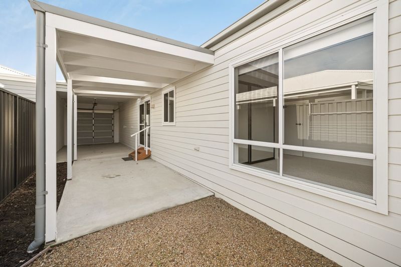 Lifestyle Communities Meridian - Bright, stylish & sustainable