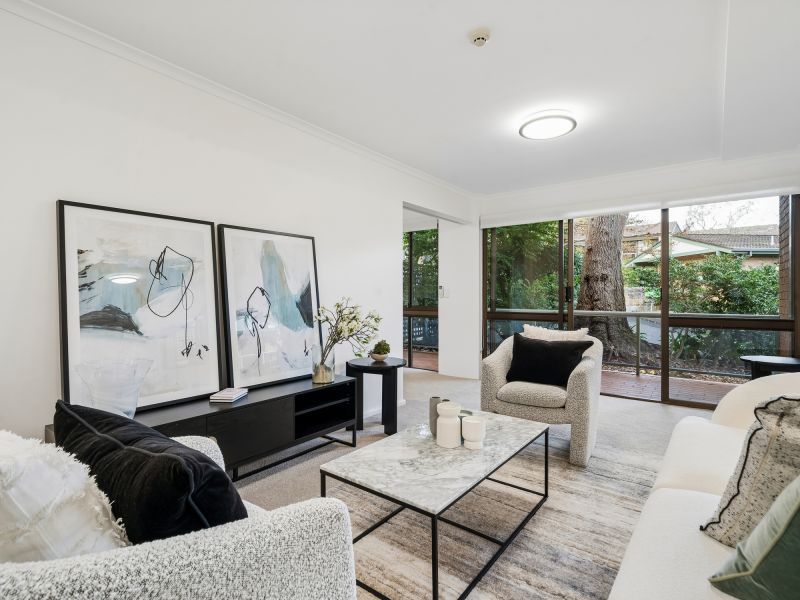 A Peaceful Villa Steps From the Community