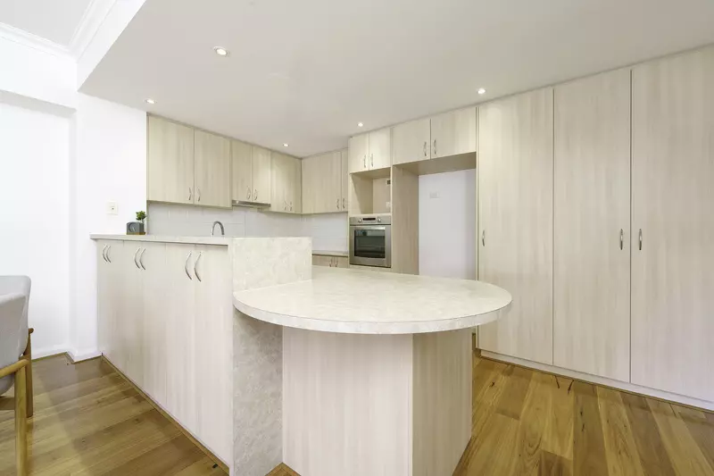 Parkside Apartment with Spacious Layout and Private Patio