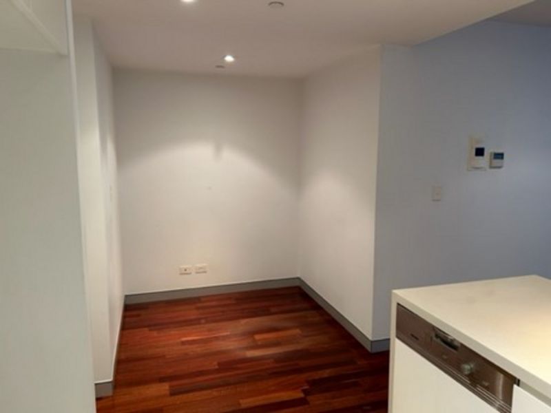 Private And Ideally Located Close To St Leonards Station