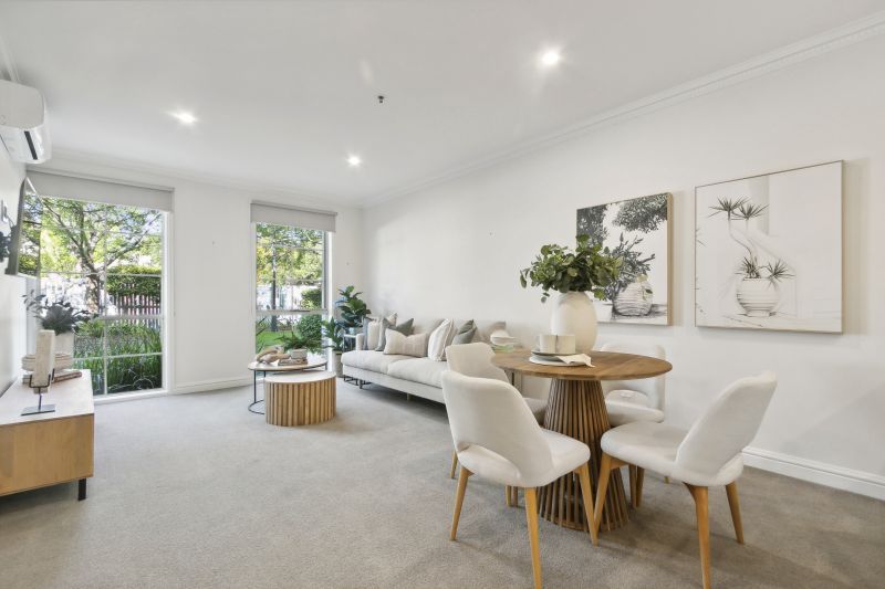 Spacious one-bedroom first-floor apartment