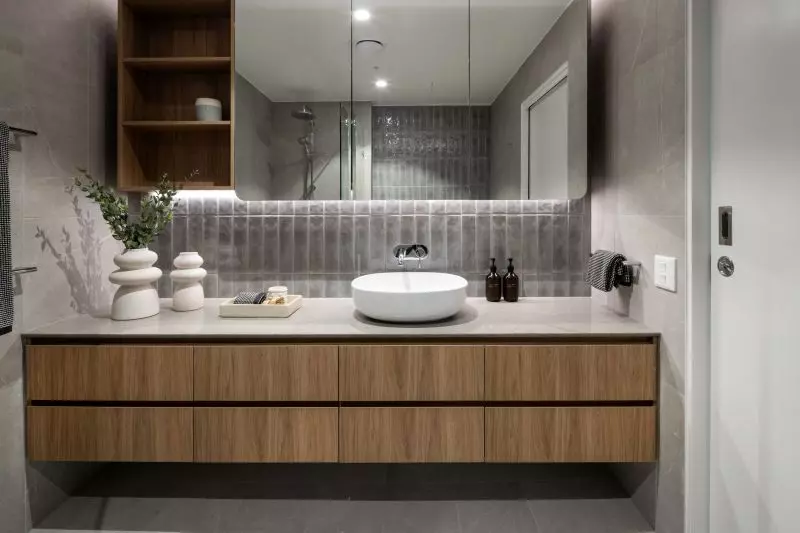 Spacious 3-bedroom apartment with large private balcony