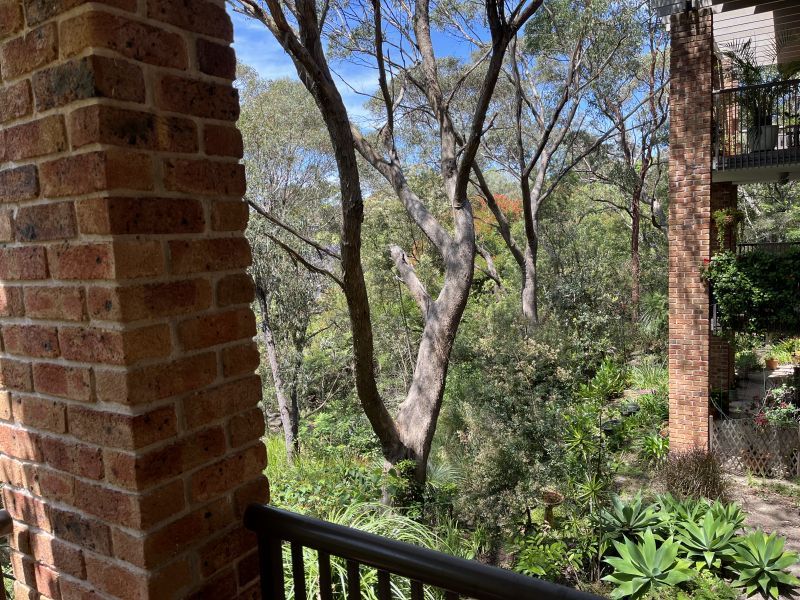 Spacious apartment with Balcony, Lift Access & Serene Views