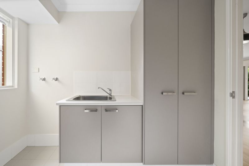 UNDER OFFER - Very Homely and Inviting Villa