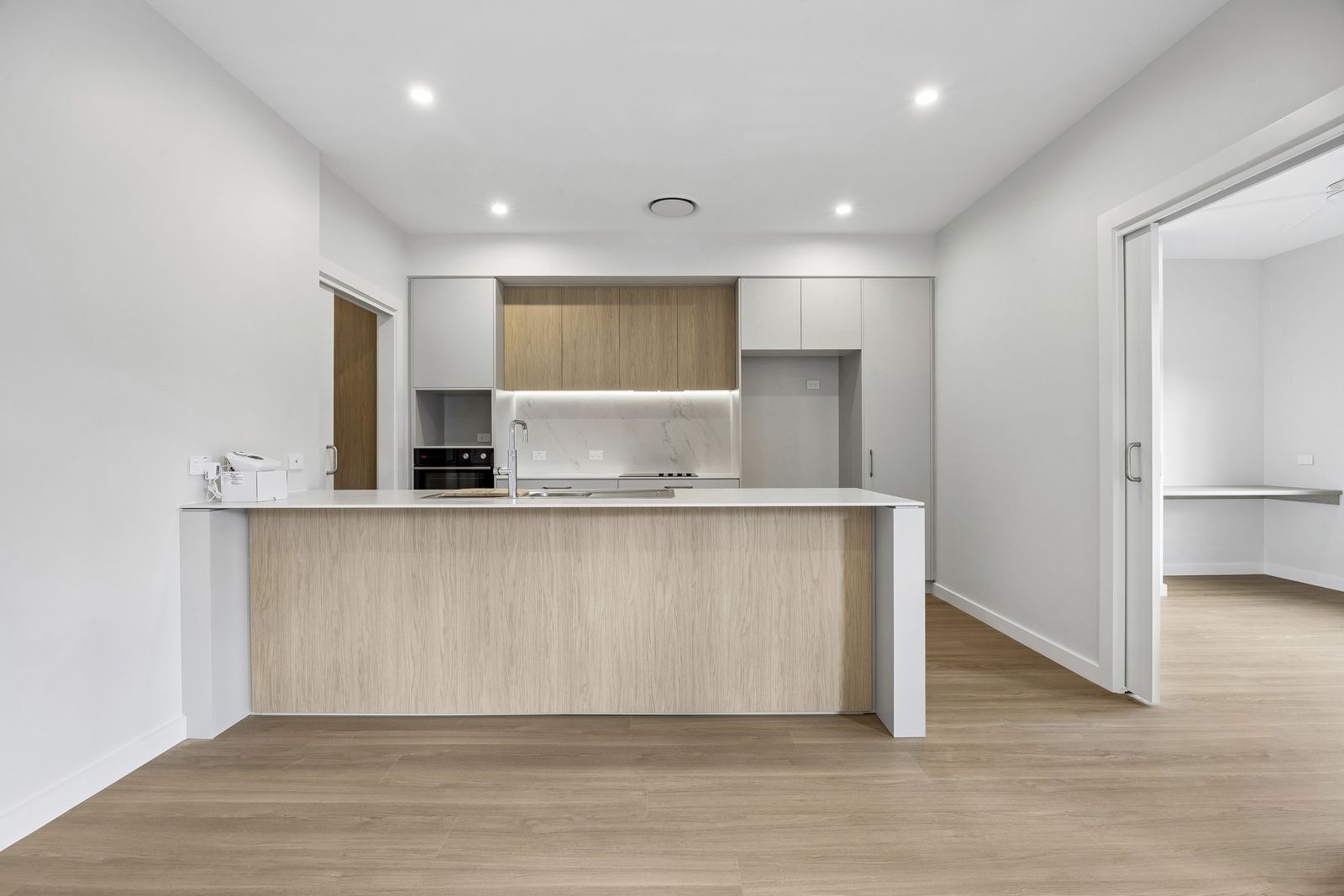 Brand New, Modern living – Ready Now - Villa 186