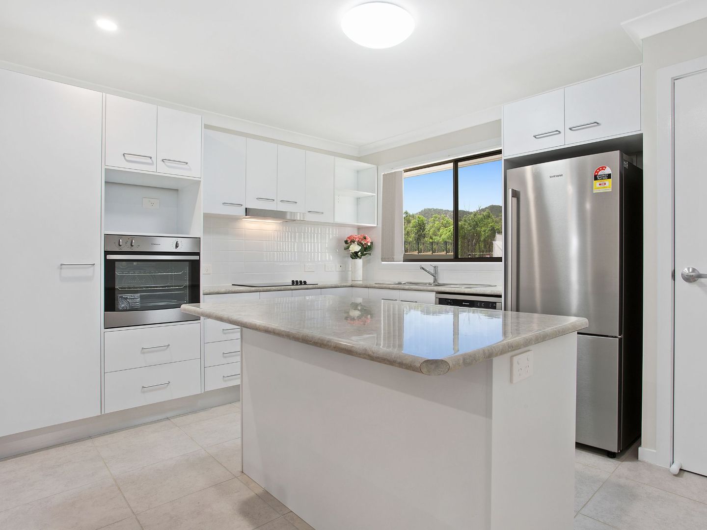 Villa 10 | 3 bed + 1 bath + powder