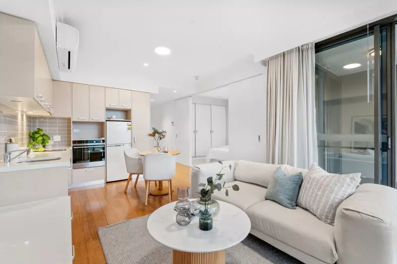 UNDER OFFER - Ultra Convenient Lifestyle