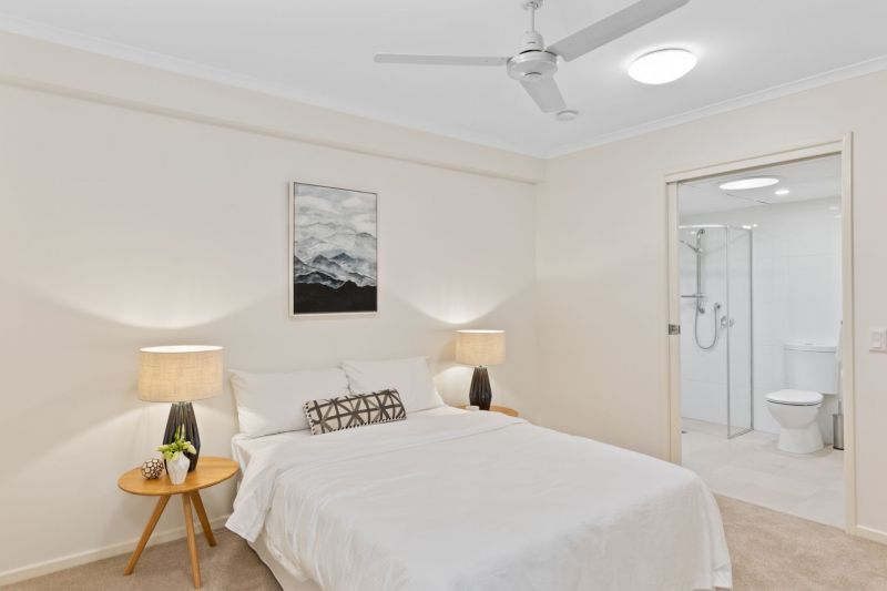 Serene one-bedroom apartment