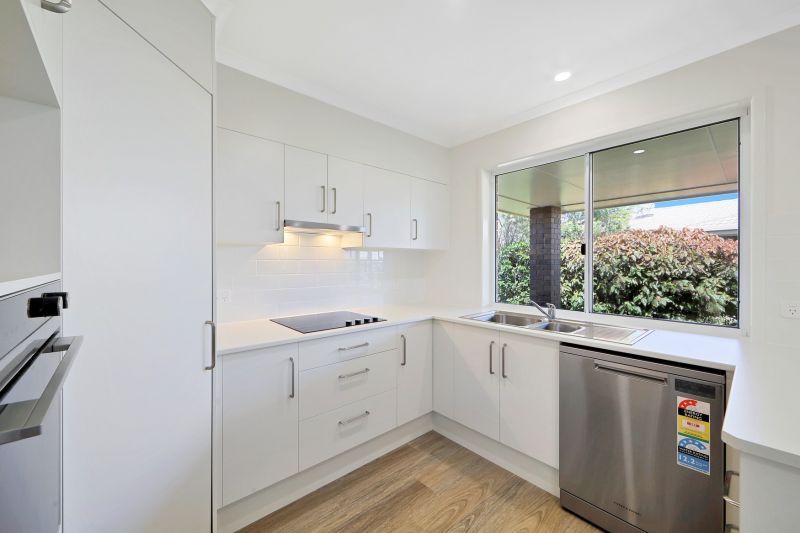 DEPOSIT TAKEN. Ready to move into - two-bedroom villa in a quiet cul-de-sac