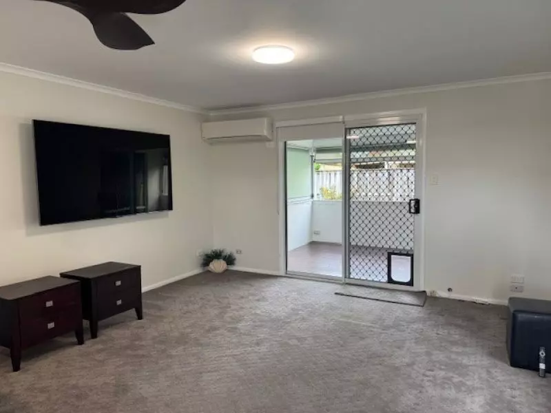 Luxurious Home with Abundant Features!