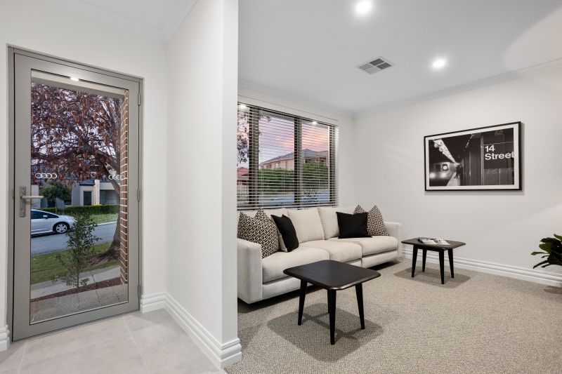 Brand New Luxury Villa!