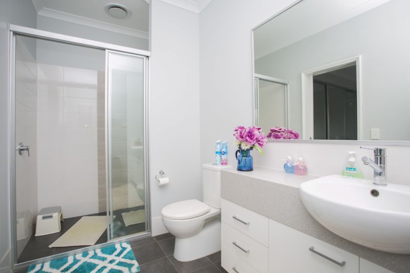 2 bedroom 2 Bathroom Plus Study