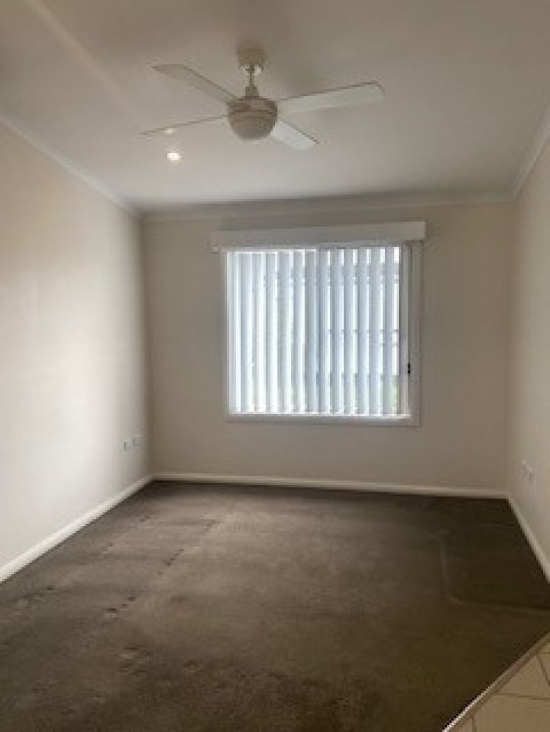 Neat & Tidy 2 Bedroom Home with carport