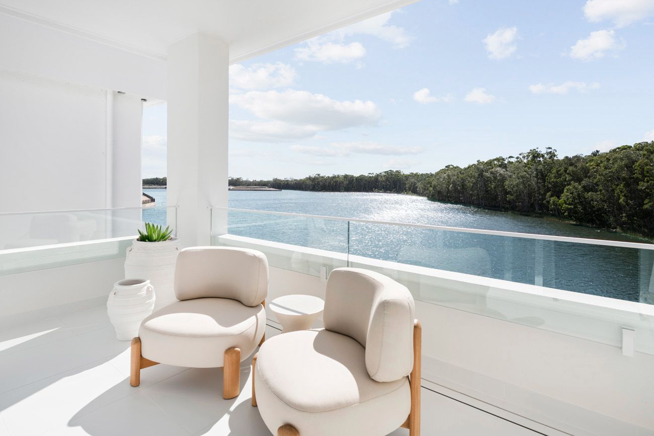 Zafiro by Palm Lake Resort Pelican Waters