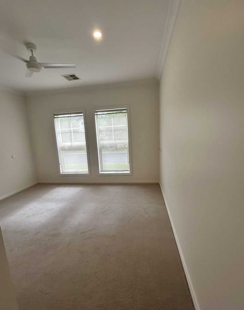 Spacious Villa with private covered courtyard in Stuart Grove Retirement Village