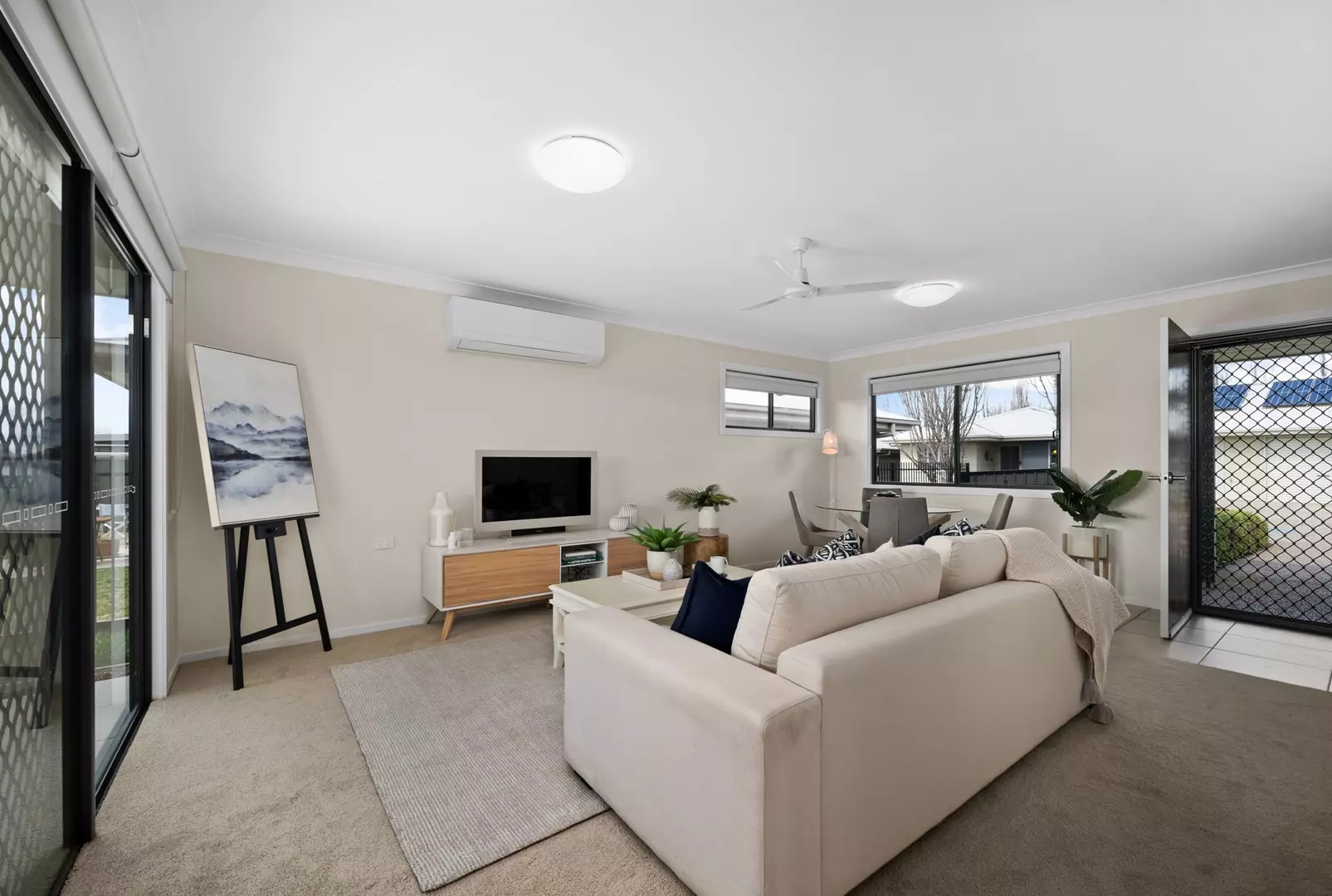 Villa 18 - Oak Tree Armidale - 1 Bed + 1 Bath 