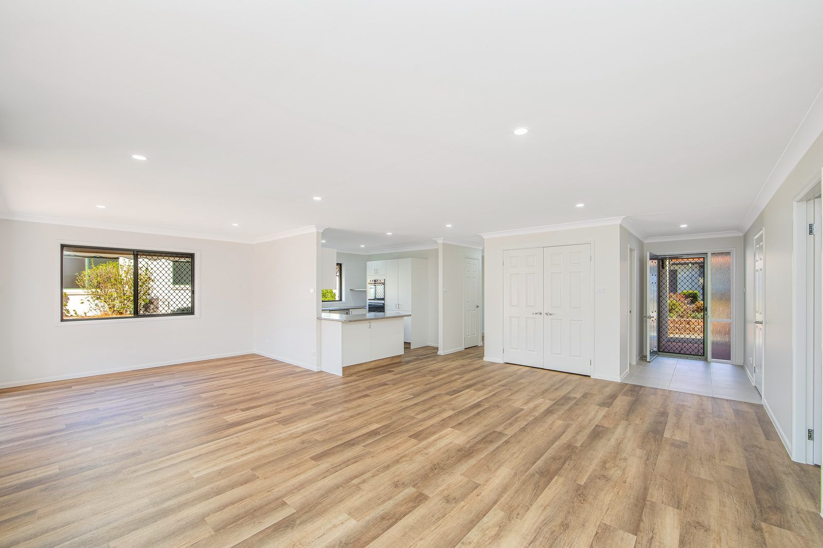 Refreshed Living at Lakeside