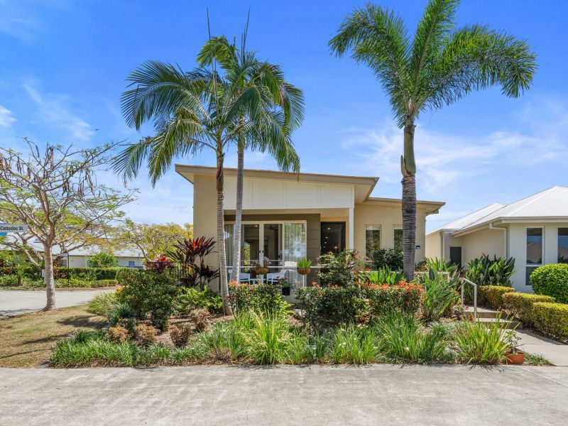 Surrounded by Lush Gardens!