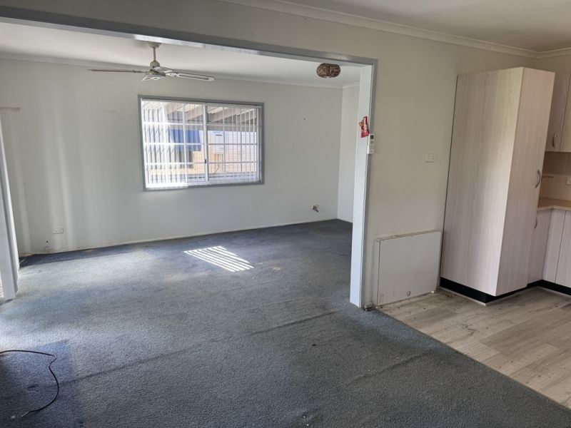 Price guide $280k - $320k