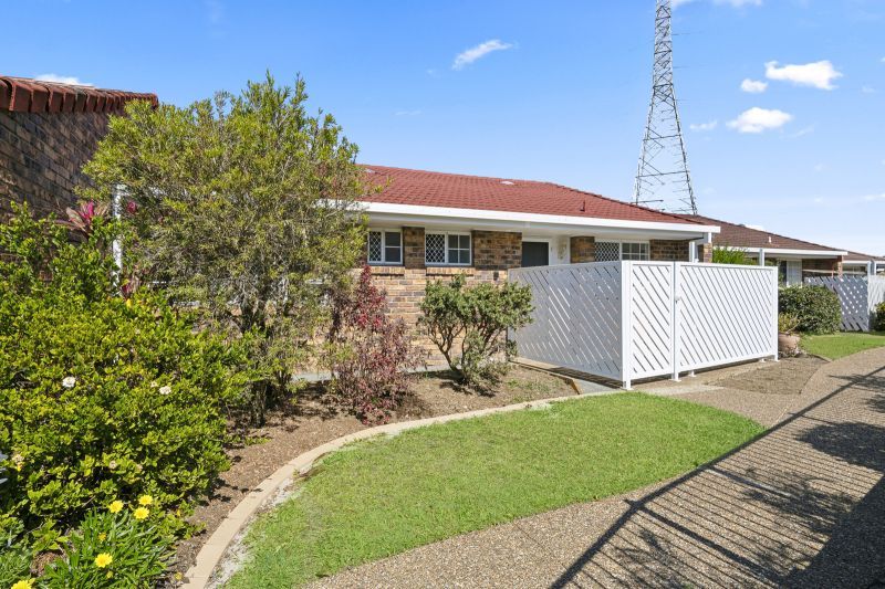 Beautiful two-Bedroom villa with sun-drenched sunroom featuring one bathroom plus a separate toilet.