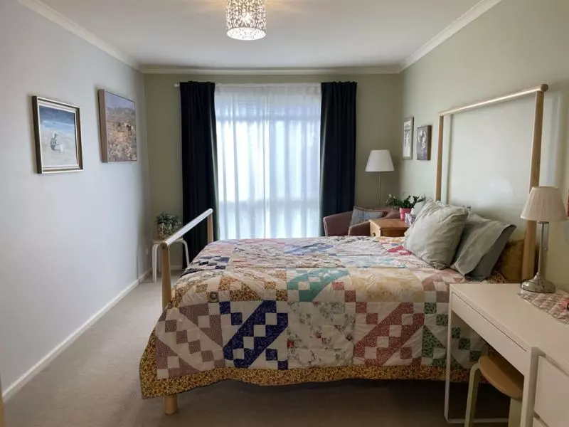 Stunning home - Pretty garden