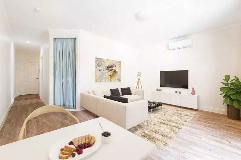 Light and bright care apartment!