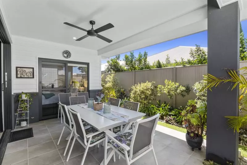 Site 151 - Established Kalbar