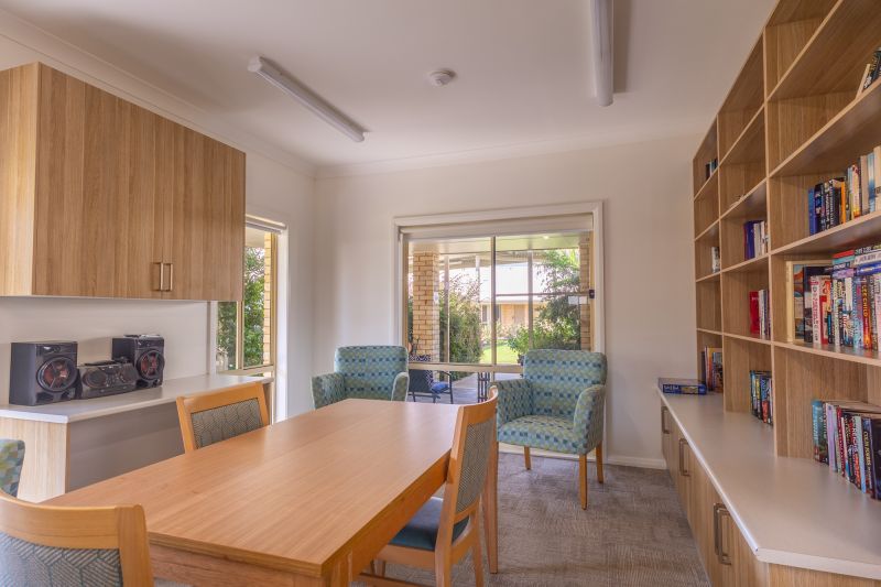 Single Catered Unit – Rent in Seniors Community