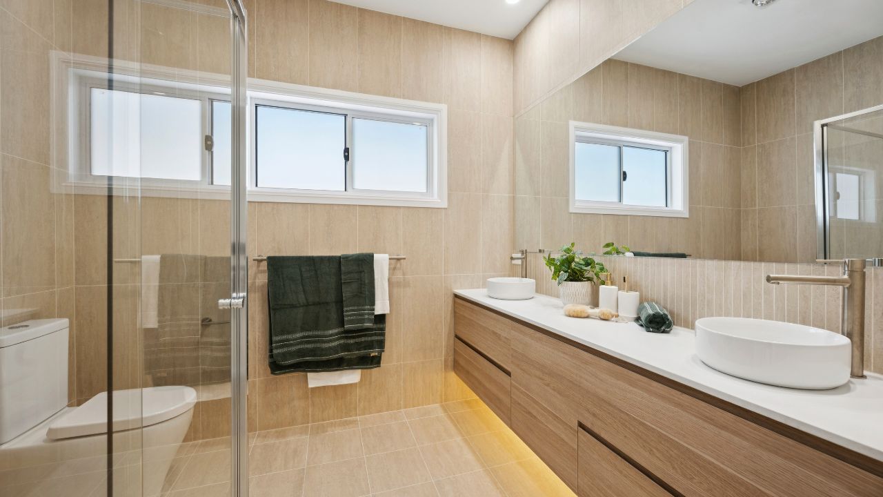 Contemporary coastal living