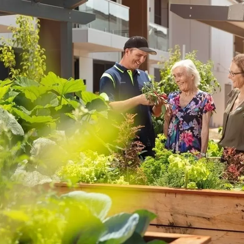 Easy lift access and gorgeous light filled corner apartment