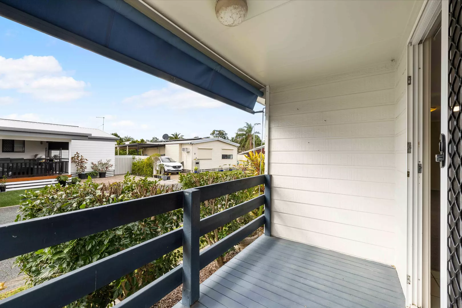 Beautifully presented property with Double Garage and DOG Friendly!!!